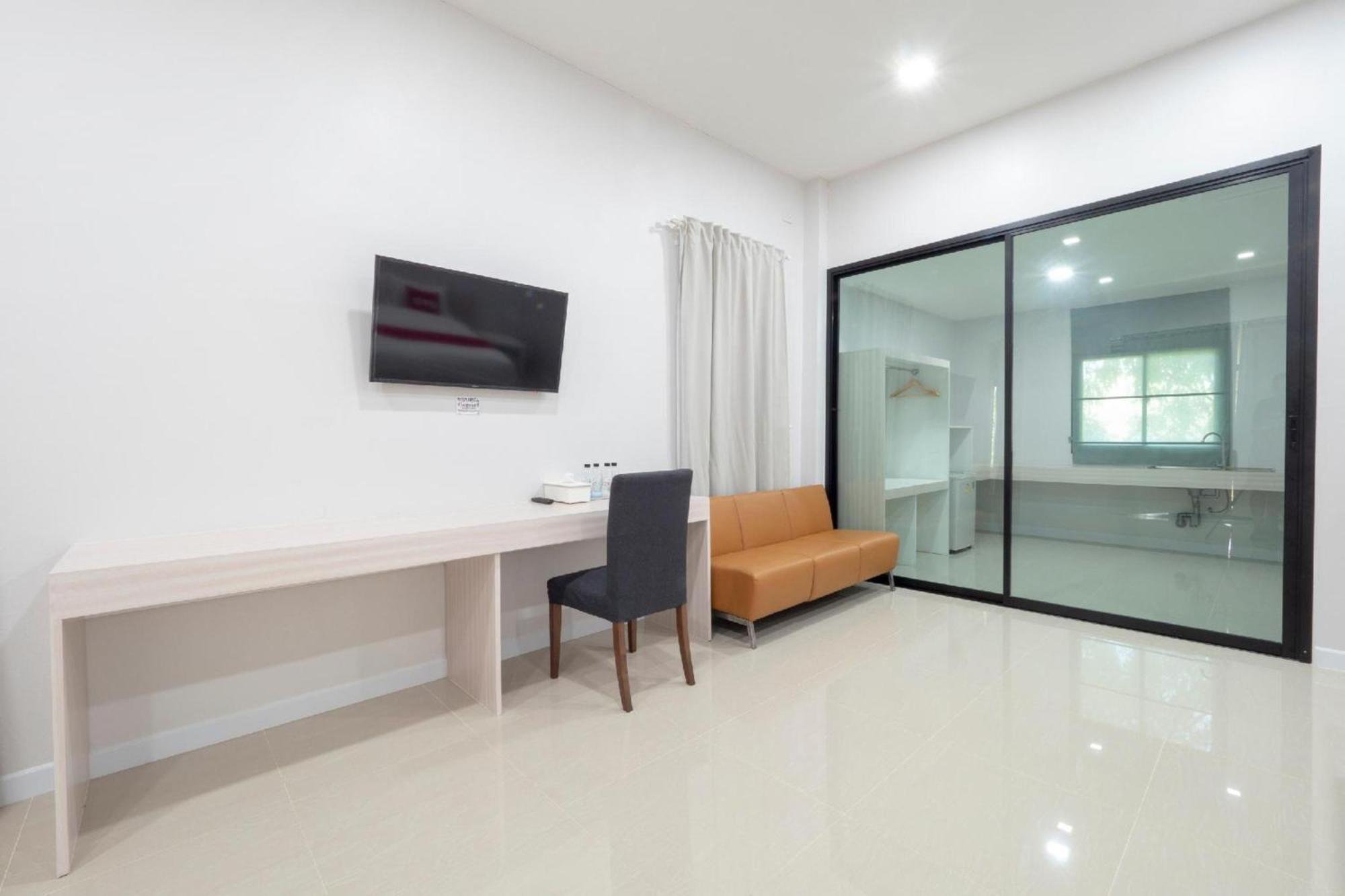 Capital O 75378 Thawapee Resort Rayong Exterior foto